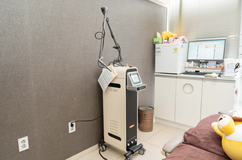 왕십리비립종, 눈가 주변에 돌기가 생겼다면? 관련 이미지 6