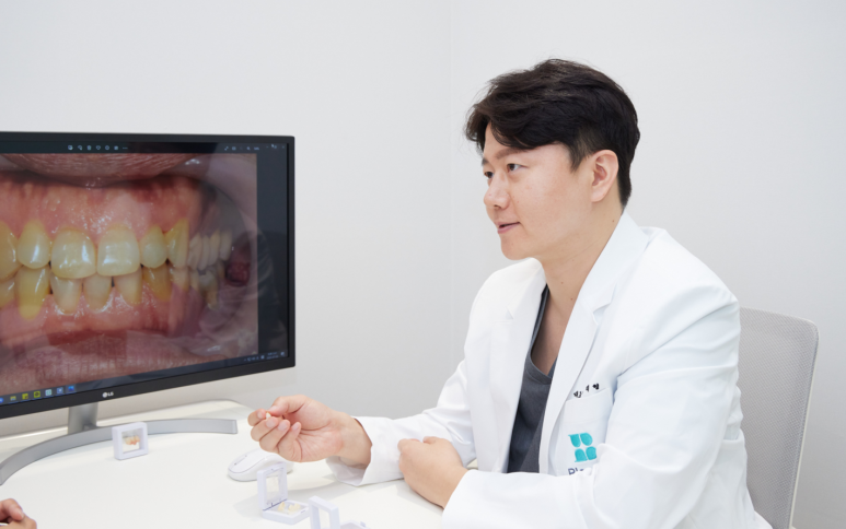 If Your Teeth Feel Sensitive and Your Gums Have Receded | From the Causes of Cervical Abrasion and Gingival Recession to Treatment image 7