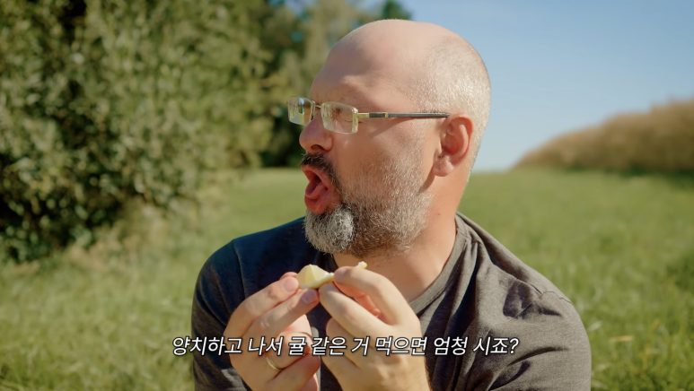 압구정 치과의사가 알려주는 돈줘도 안쓰는 치약 vs 추천하는 치약 관련 이미지 4