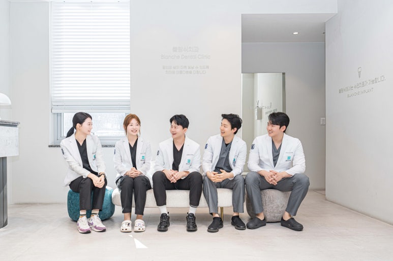 앞니벌어짐라미네이트? 10명 중 9명이 모르는 비밀 관련 이미지 9