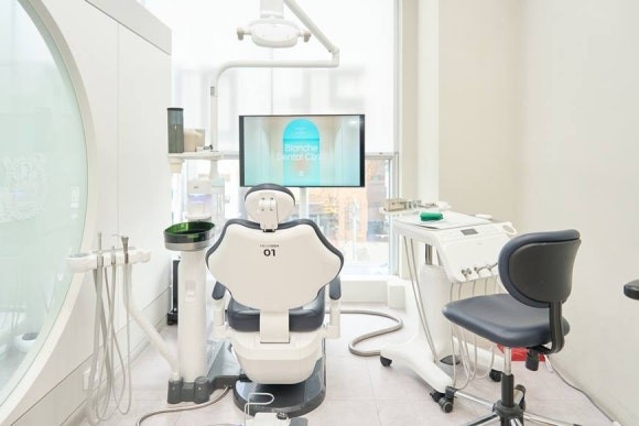 강남 턱관절 치과, 찌릿 씹을때 통증 등 치료 가능합니다 (턱에서 딱딱 병원) 관련 이미지 10