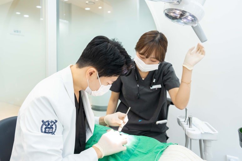 무삭제 라미네이트 비용? 선택하기 전 꼭 알아야 할 3가지<치과의사의 조언> 관련 이미지 11