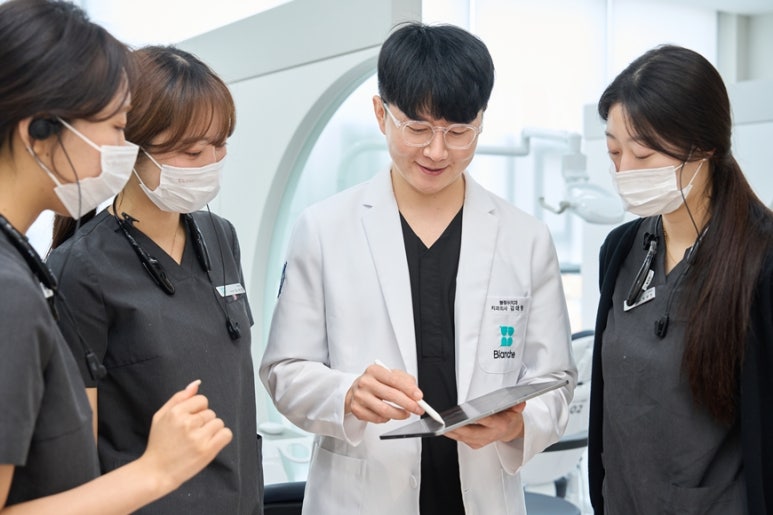 엠도게인, 논현역 치과에서 잇몸 살리는 방법을 말씀드립니다 관련 이미지 10