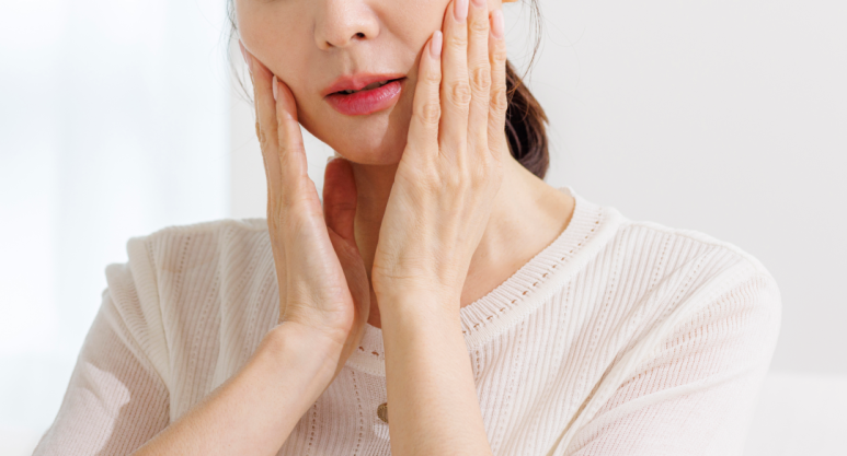 Black Triangles: Causes and Prevention to Know Before Resin Treatment image 4
