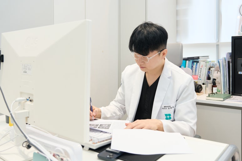 치과 치아미백 가격, 깨끗하고 하얀 치아를 꿈꾼다면? 관련 이미지 10