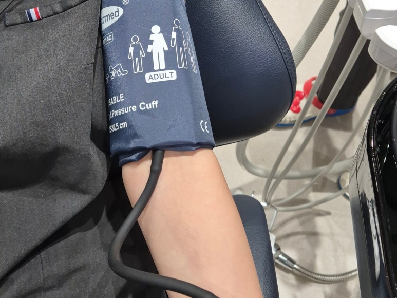 청담수면마취 치과 두려움 때문에 미뤄온 진료라면? 관련 이미지 5