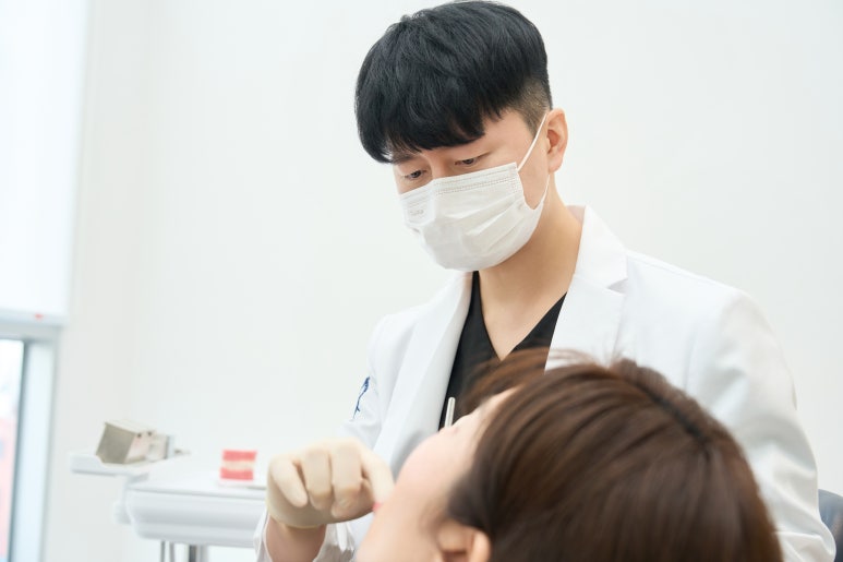 무삭제라미네이트가격, 손끝에서 결정됩니다. 관련 이미지 11