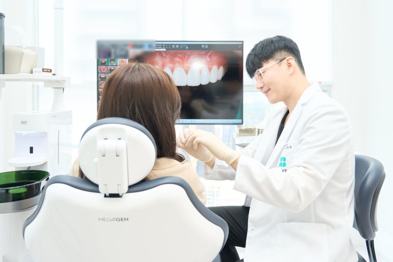 Check No-Prep Veneer Side Effects in Advance image 4