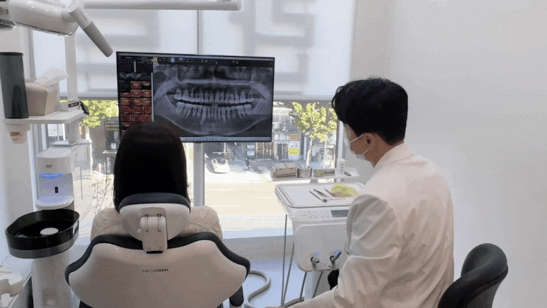 치아 라미네이트, 자연스러움을 위해 비교하고 있다면? 관련 이미지 11