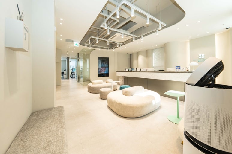 무삭제라미네이트가격, 손끝에서 결정됩니다. 관련 이미지 2