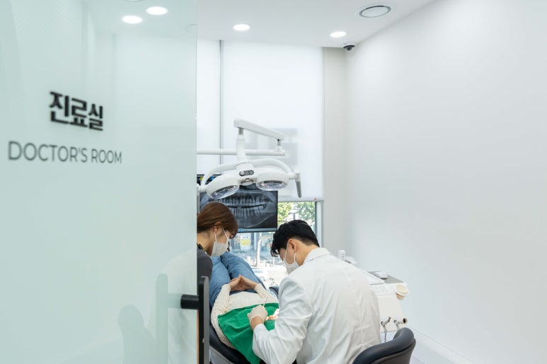 앞니 라미네이트 가격이 걱정된다면, 이 글을 먼저 읽어보세요 (의사 작성) 관련 이미지 9