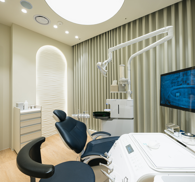 With Dental Implants, Lasting Longer Matters More Than Placing Them Well — Banpo Blanche Dental Clinic image 5