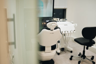 앞니 사이 벌어짐 고민이신가요? 치과의사가 추천하는 자연스러운 해결법 관련 이미지 5