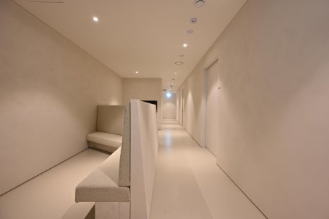 홍대 피부 시술 로바에의원 내부 인테리어 분위기 관련 이미지 23