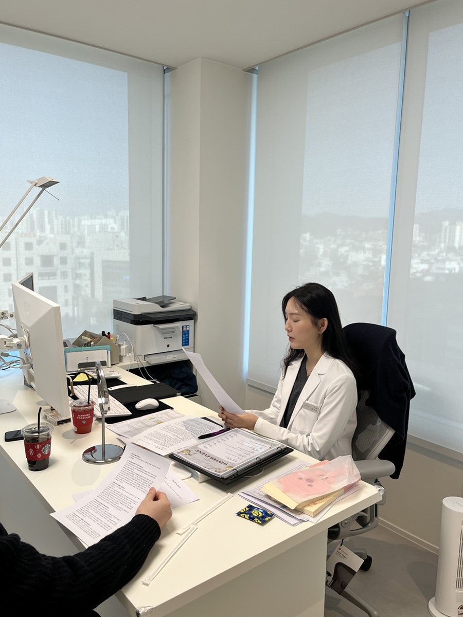 대표원장일상) 로바에의원 홍보영상 촬영하는 날✨ 관련 이미지 1