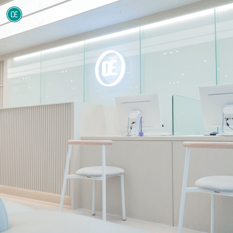 Why Women in Cheonan Choose Laser Hair Removal Instead of Eyebrow Razors for Upper Lip Hair image 3