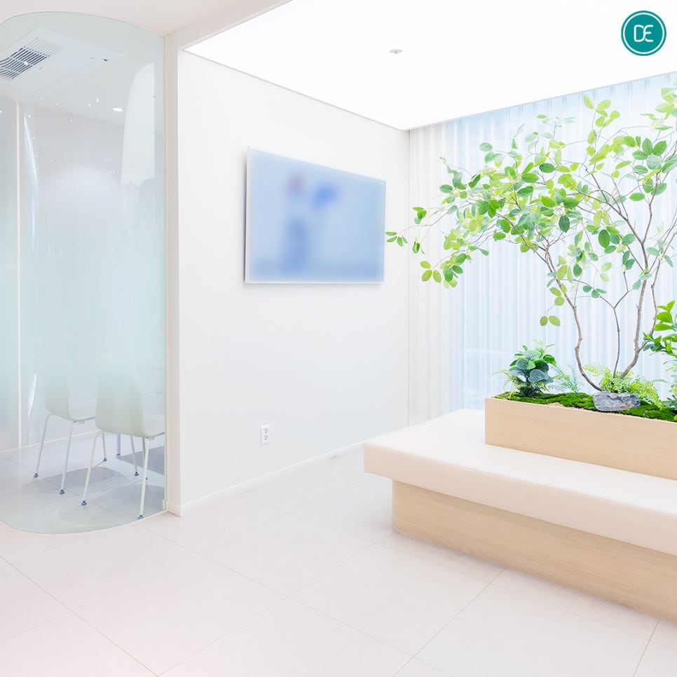 When Can I Wear Makeup After Aqua Peel at Mokdong Station? image 3