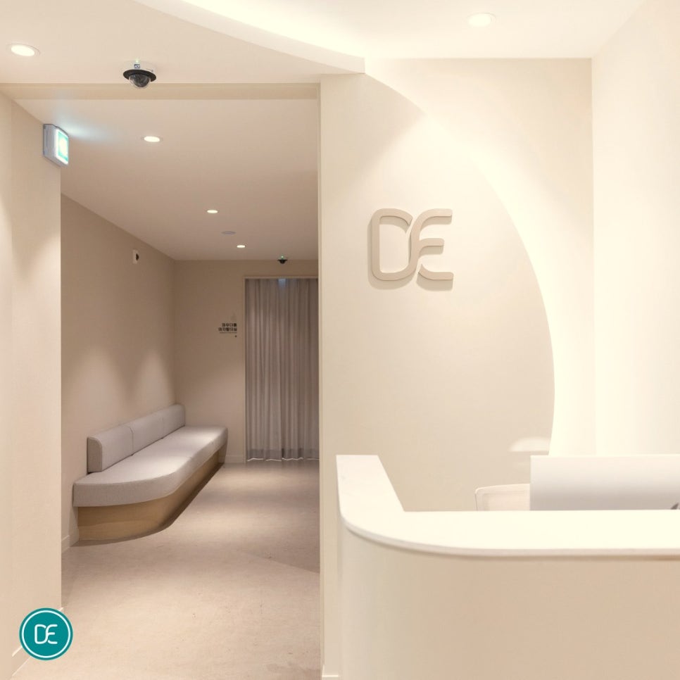 What Is the Potenza Solution for Managing Acne Marks in Dongdaemun? image 4
