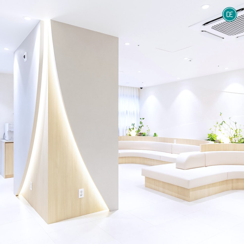 Gwanggyo Station Radiesse Tips for Relieving Neck Wrinkle Lumpiness image 2