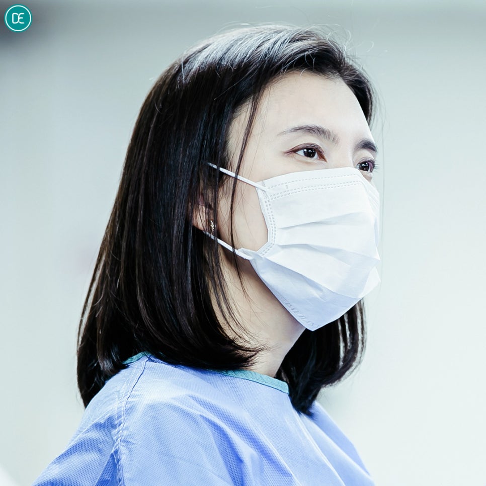When Will You Start Noticing Changes After Forehead Botox? image 4