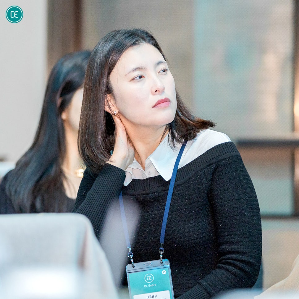 Omkokgyo Trapezius Botox for a Softer Line image 4
