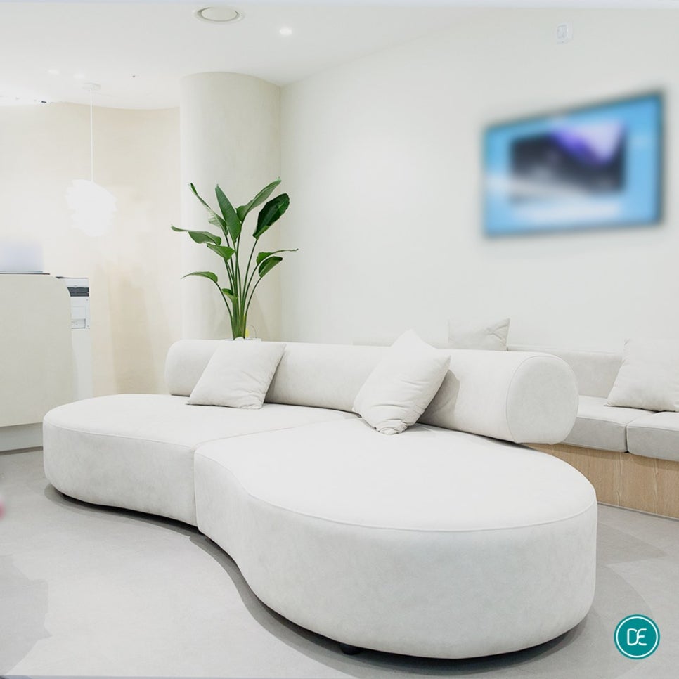 Misa Shurink Universe 100 Shots, an Ultrasound Solution for Improving Sagging Skin Elasticity image 2
