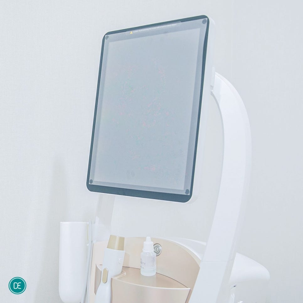 Ansan Densiti 300 Shots, a Solution for Simultaneously Improving Fine Lines Around the Eyes and Mouth and Skin Surface Elasticity image 4