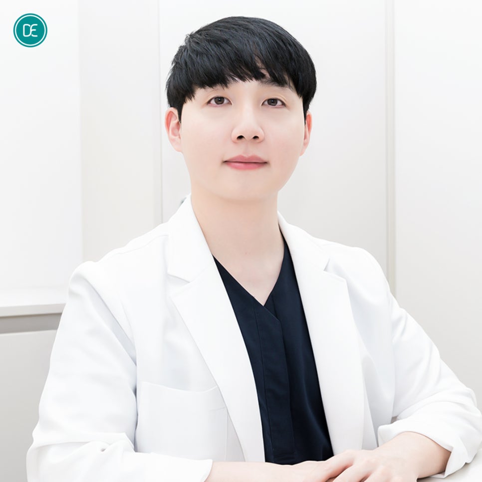 Recommended for Black Peel for Acne on the Right Side of the Jaw in Anyang image 1