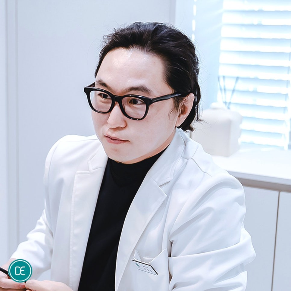 Hongdae Lip Filler 1 cc Rejuviel Solution Process and the Principle of Volume Formation image 3