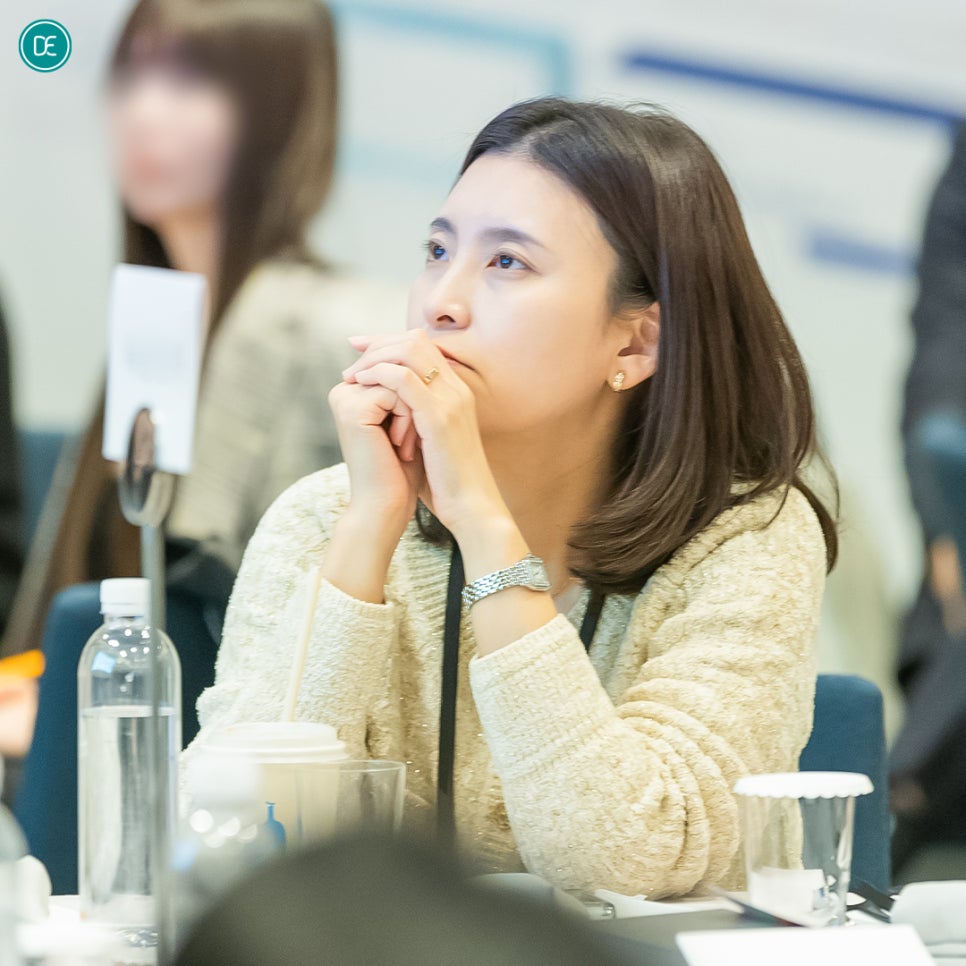 How Omokgyo Square Jaw Botox Care Is Done image 4