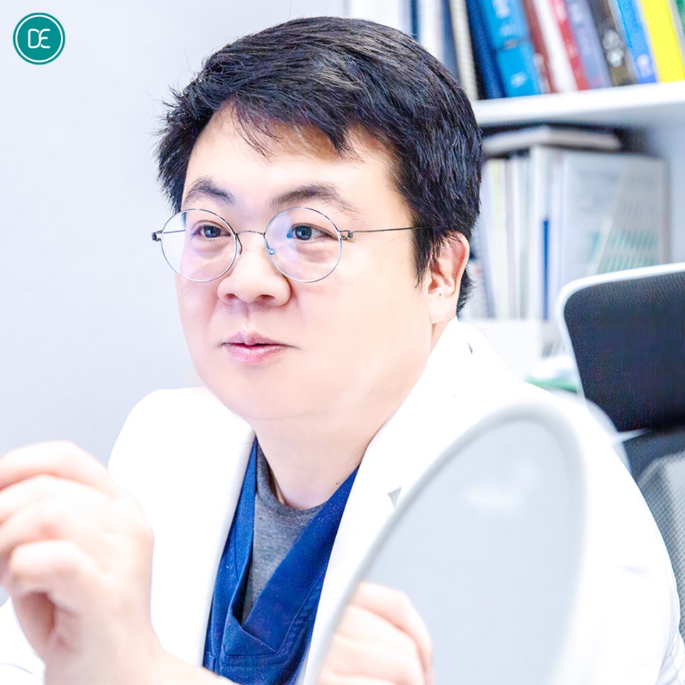 How Can Vascular Laser Help Improve Dark Circles, Warts, and Acne Scars in Gwanak-gu? image 1