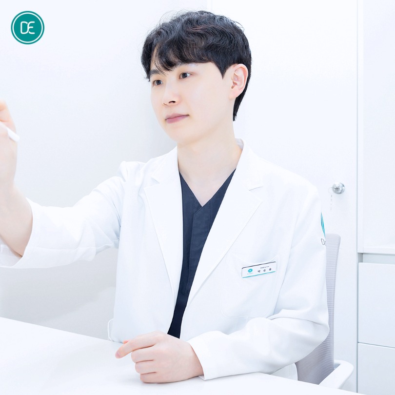 What’s the Difference Between Cheongdam Radiesse and Filler for Improving Neck Wrinkles? image 1