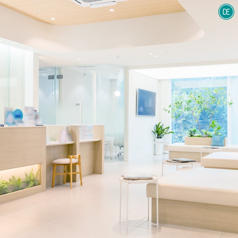What Is the Principle Behind Skinvive, a Mokdong Skin Booster Injection, for Relieving Deep Skin Dryness? image 3