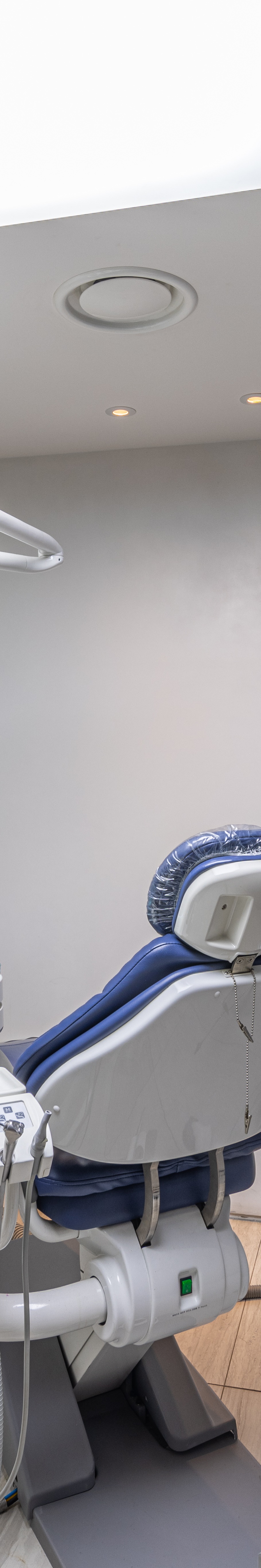 역삼동임플란트 컴퓨터로 상세하게 치료 관련 이미지 35