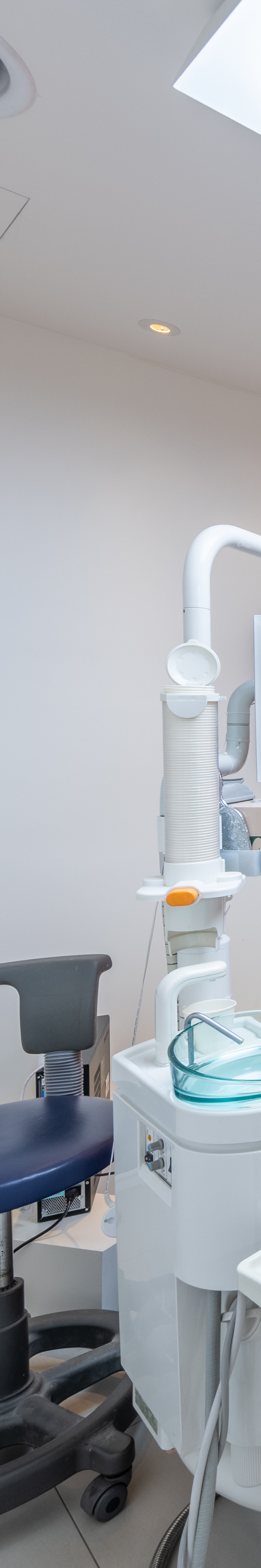 역삼동임플란트 컴퓨터로 상세하게 치료 관련 이미지 42