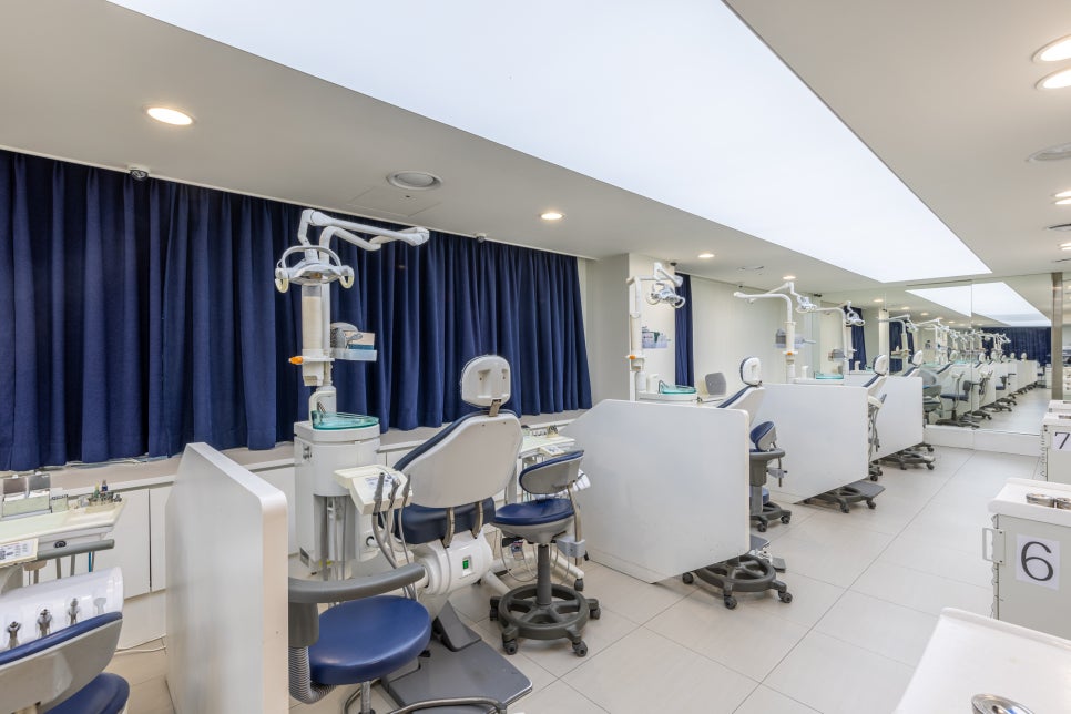 강남역충치치과 아프기 전에 미리 검진 받아야 관련 이미지 28