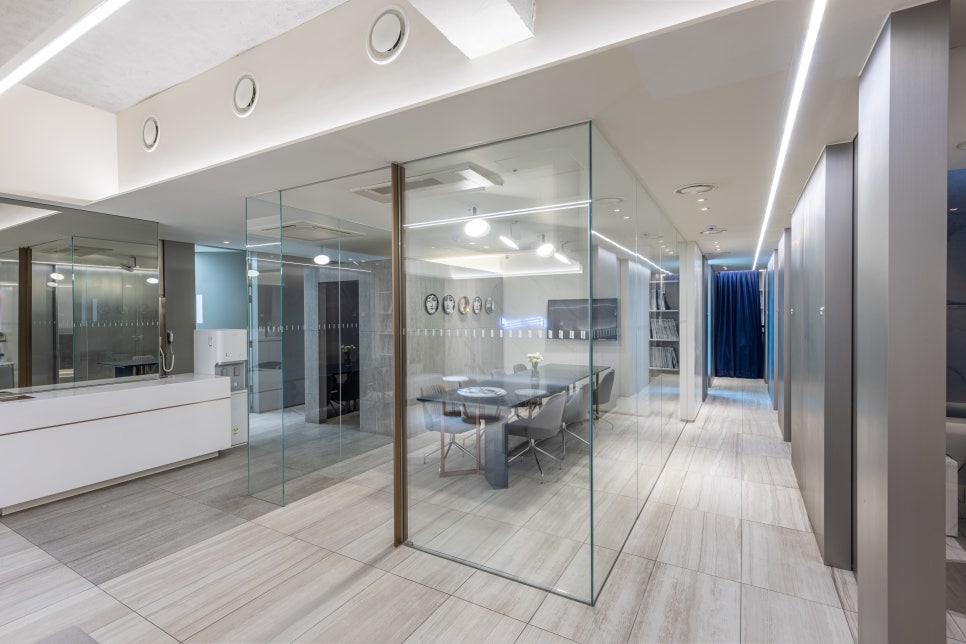 역삼동임플란트 컴퓨터로 상세하게 치료 관련 이미지 26