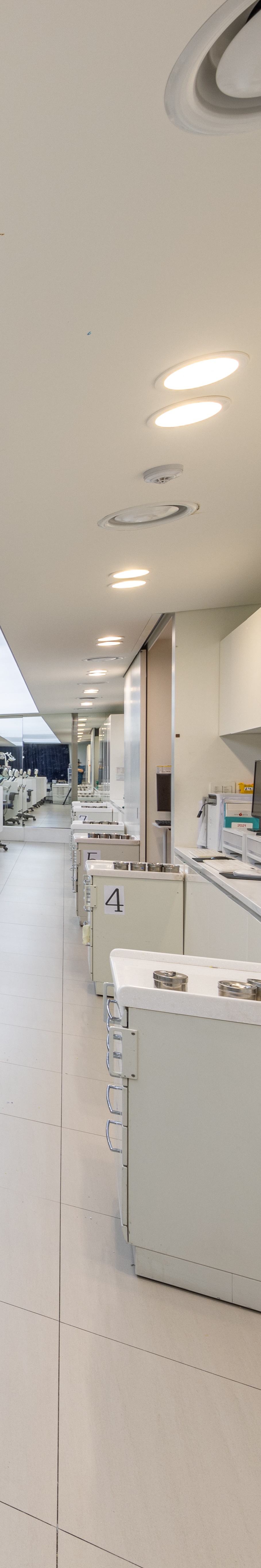 역삼동임플란트 컴퓨터로 상세하게 치료 관련 이미지 55