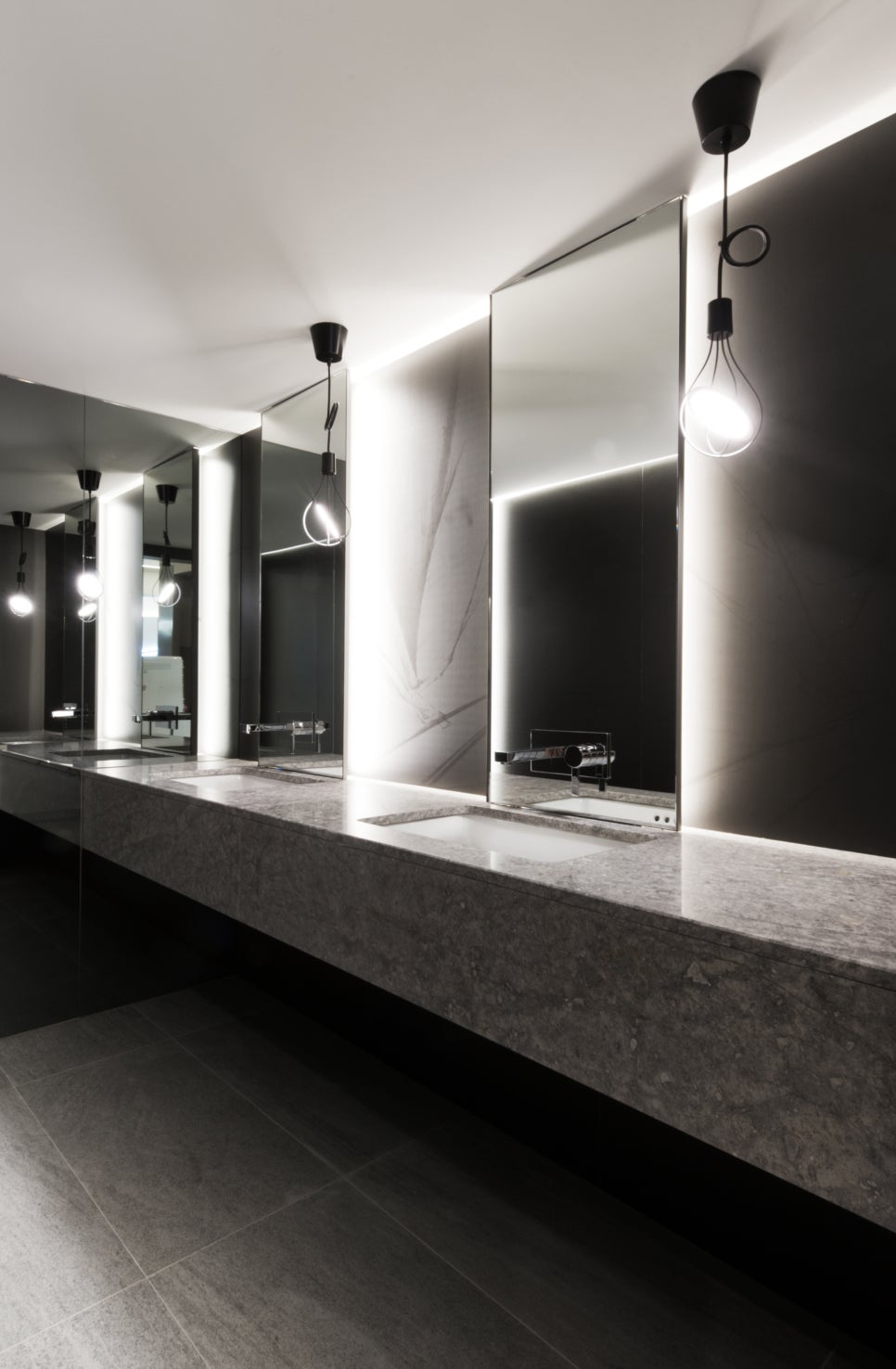 서울강남치과 미백으로 얻을 수 있는 효력 관련 이미지 23