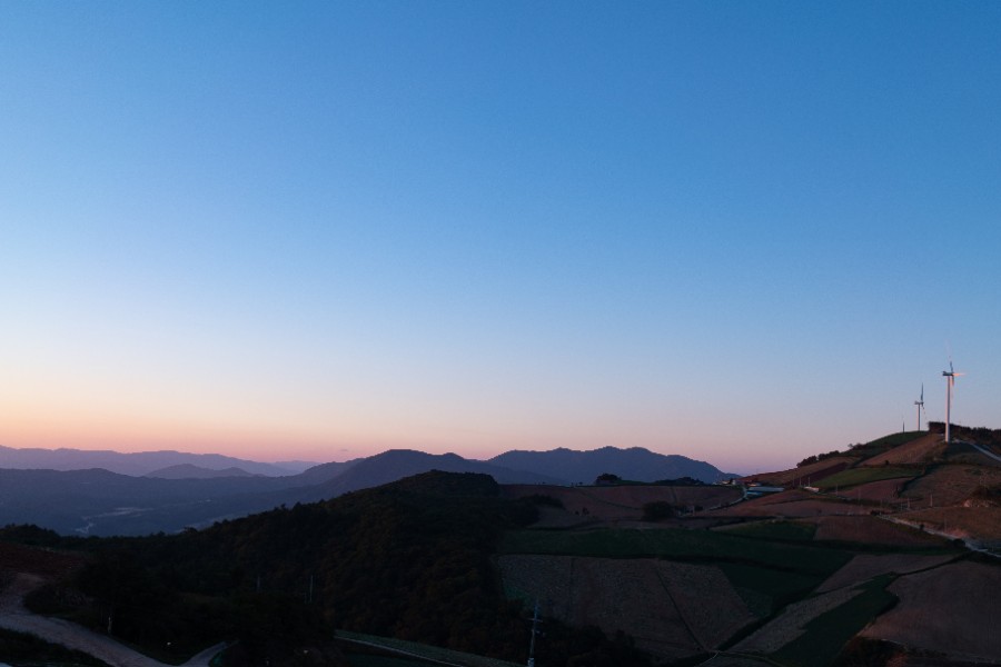 Milky Way Shoot in Anbandegi, Gangneung feat. Stealth Car Camping image 4