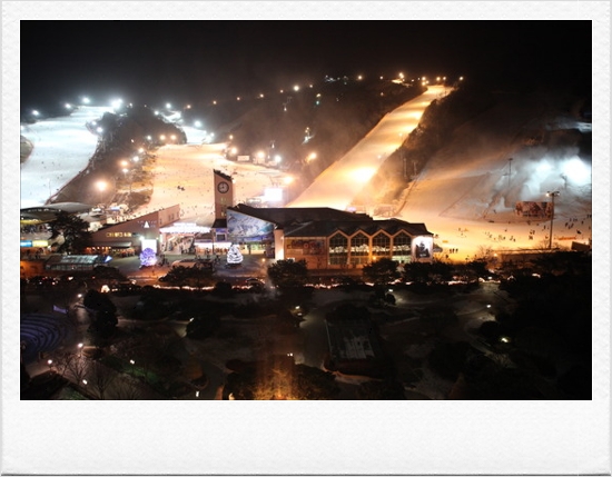 Daemyung Hongcheon Vivaldi Ski Resort on Christmas Day 2009 image 4