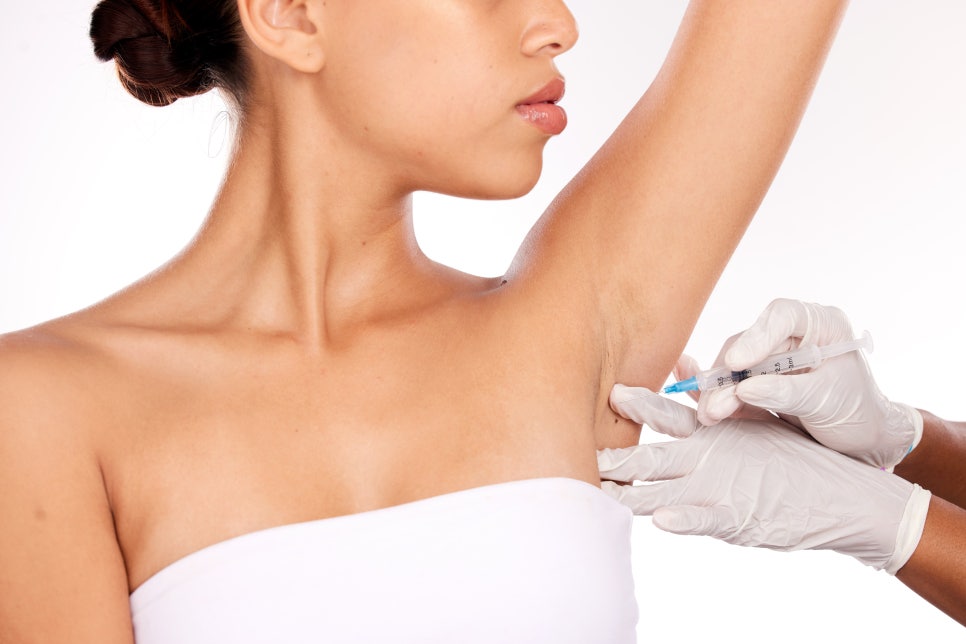 [April 31 Petit Center] Underarm Botox: A Safe Non-Surgical Solution for Hyperhidrosis image 2