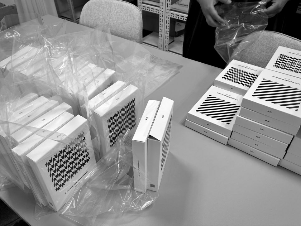 [4/31] April 31 Plastic Surgery / 431 Private Life / Management Support Division Edition image 8