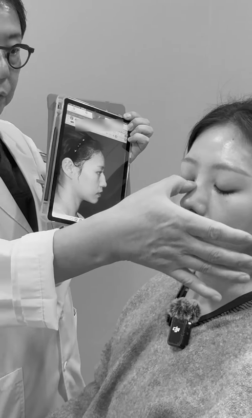 [4/31] 4월31일성형외과/Real-Re. Real Model. image 19
