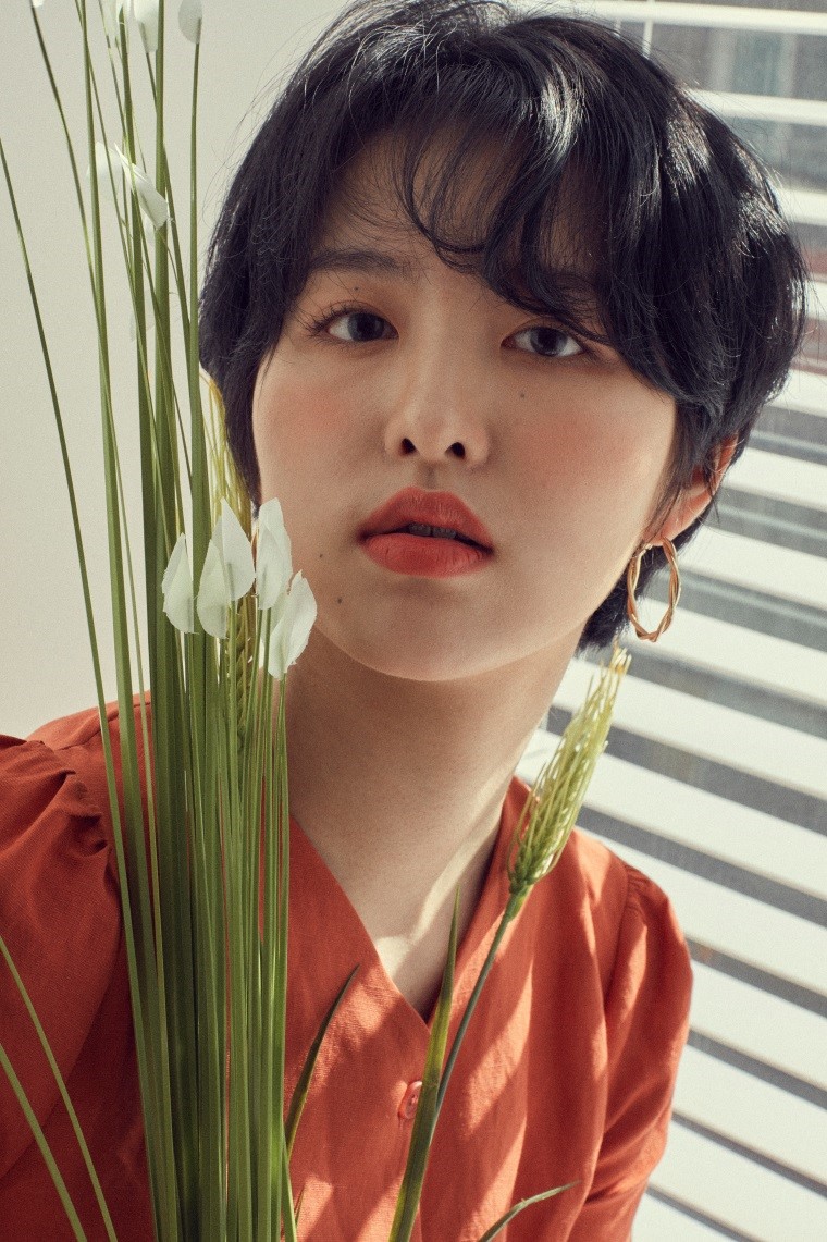 브로우업으로 주름 개선, 또렷한 인상 관련 이미지 2