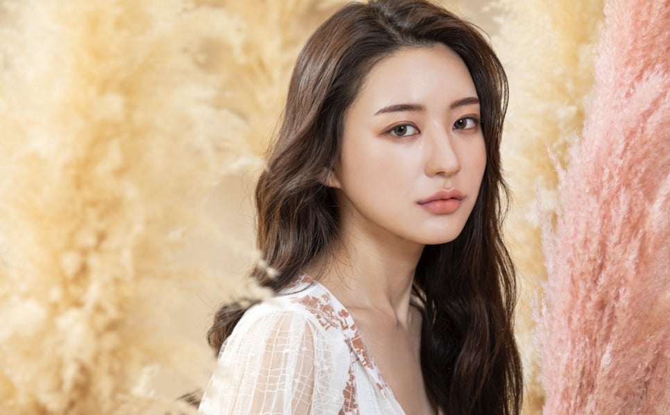 Eyelid Correction Near Gangnam Station at Inique image 1