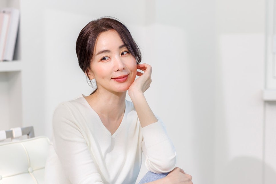 눈가리프팅 중년 눈성형으로 10년 어려보이기 관련 이미지 1