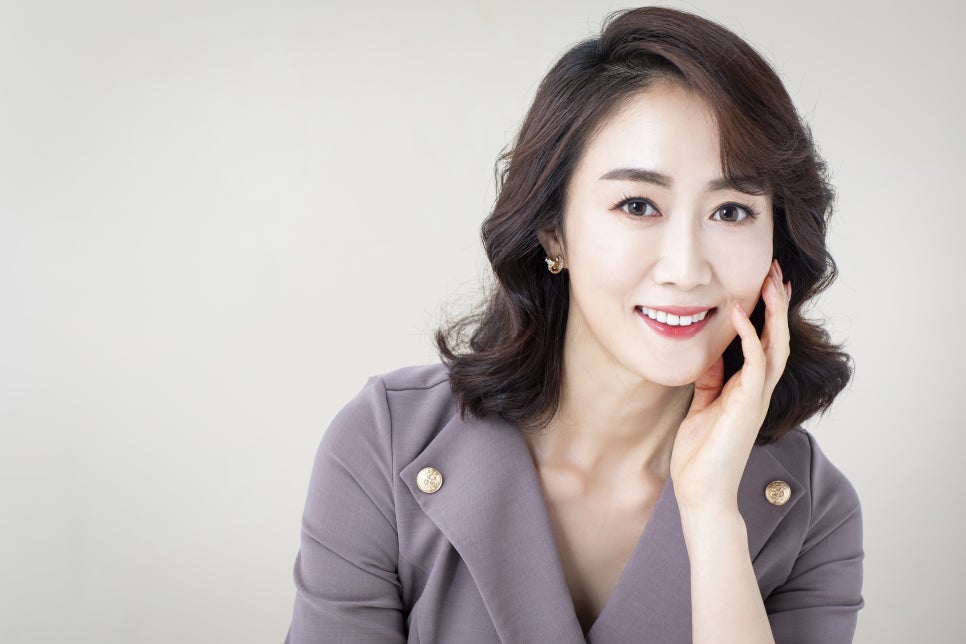 Brow Lift Surgery Improved to Create a Clearer Impression image 5