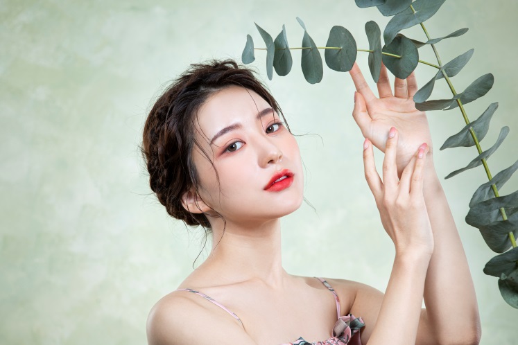 Where to Go for Revision Double Eyelid Surgery: Naturally Correcting Puffy Sausage Eyes image 1