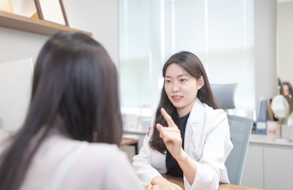 Seodaemun Station Dermatology Clinic Ultherapy Lifting? This Article Settles the Questions About Results and Shot Counts image 6
